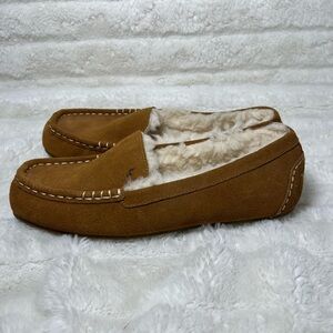 Koolaburra by Ugg Women's 8 Brown Suede Slip On Moccasin Slippers 1020389